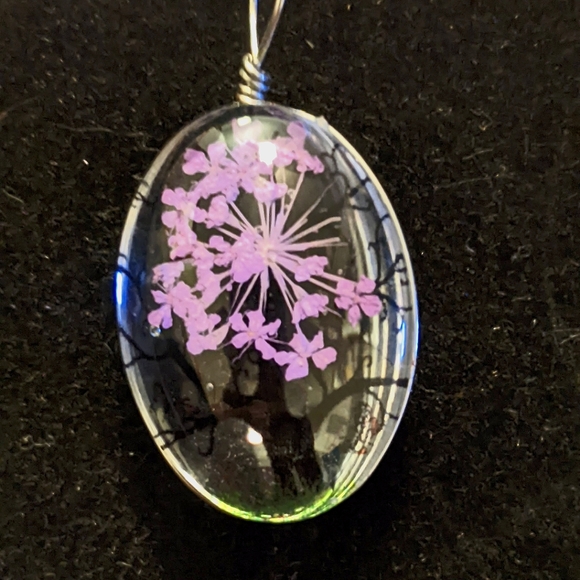 Pendants - Picture 8 of 10